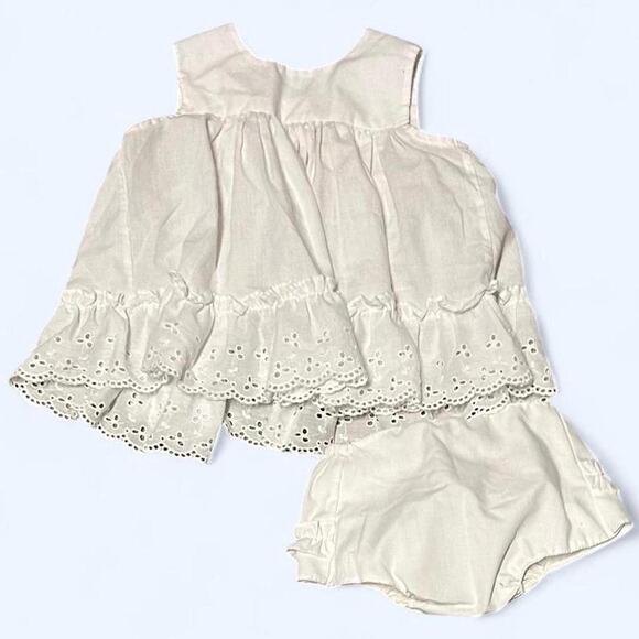 Set of two adorable vintage 2m dresses and bloomers set baby girl - Picture 4 of 5